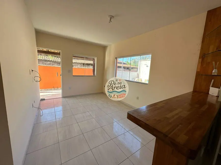 Foto 9 de Casa com 2 quartos à venda, 160m2 em Cabo Frio - RJ