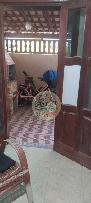 Foto 6 de Casa com 2 quartos à venda, 60m2 em Cabo Frio - RJ