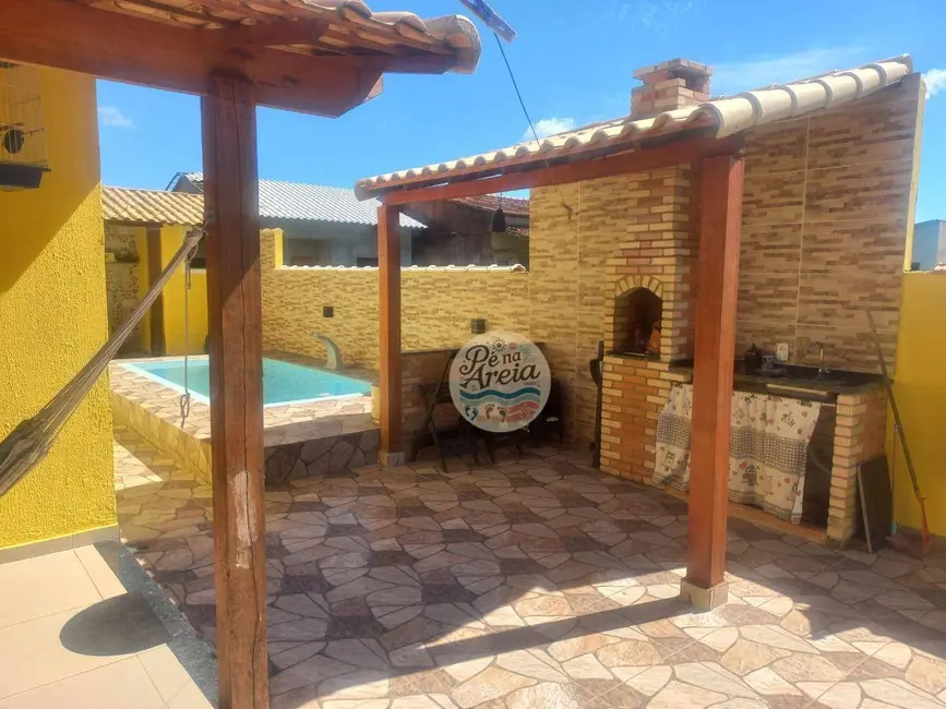 Casa com 2 quartos à venda, 140m2 em Cabo Frio - RJ - imagem 1 Foto 1 de Casa com 2 quartos à venda, 140m2 em Cabo Frio - RJ