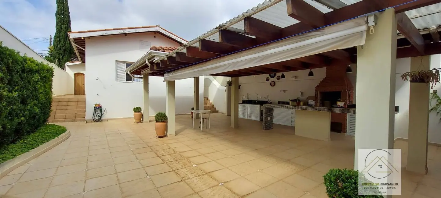 Foto 6 de Casa com 2 quartos à venda, 214m2 em Vila dos Netos, Atibaia - SP