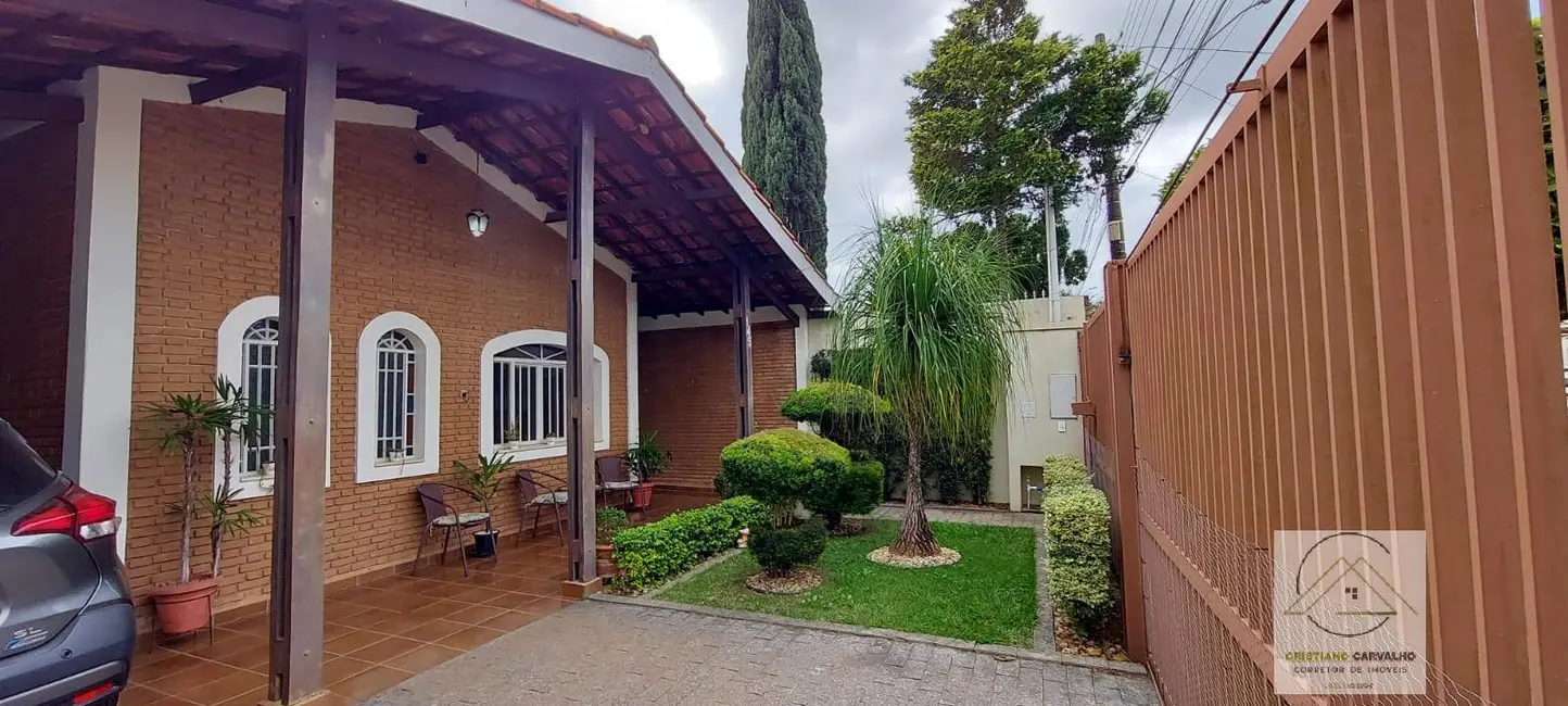 Foto 4 de Casa com 2 quartos à venda, 214m2 em Vila dos Netos, Atibaia - SP