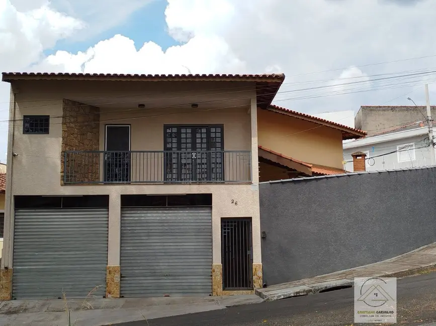 Foto 2 de Casa com 2 quartos à venda, 236m2 em Jardim Alvinópolis, Atibaia - SP