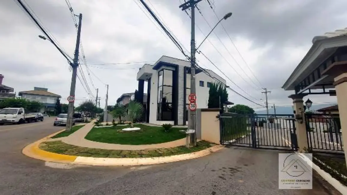 Casa de Condomínio com 3 quartos à venda, 300m2 em Condomínio Altos da Floresta, Atibaia - SP - imagem 4 Foto 4 de Casa de Condomínio com 3 quartos à venda, 300m2 em Condomínio Altos da Floresta, Atibaia - SP