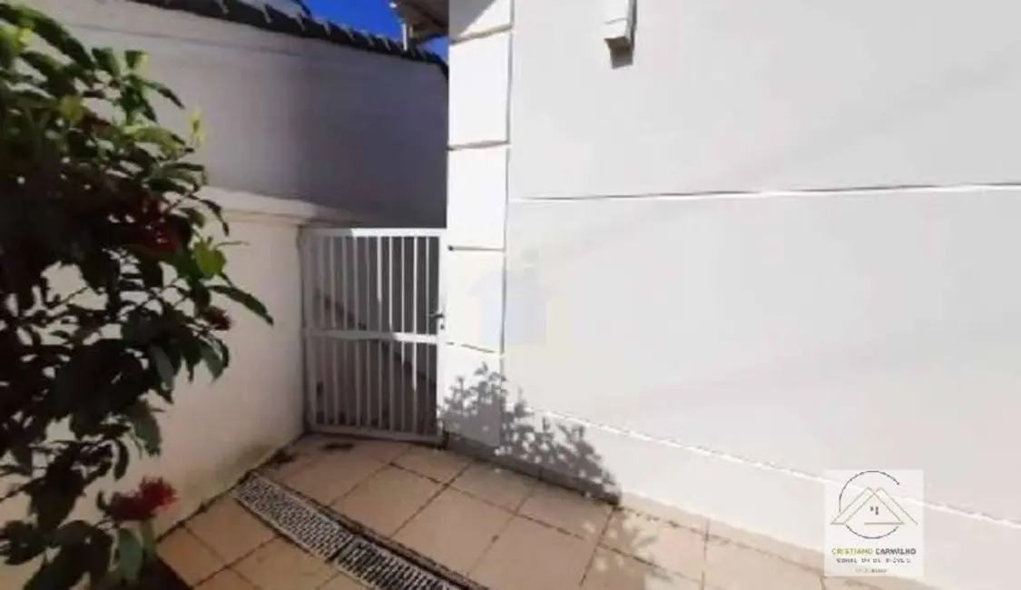 Casa de Condomínio com 3 quartos à venda e para alugar, 1093m2 em Condomínio Flamboyant-B, Atibaia - SP - imagem 6 Foto 6 de Casa de Condomínio com 3 quartos à venda e para alugar, 1093m2 em Condomínio Flamboyant-B, Atibaia - SP