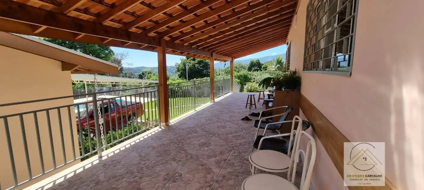 Foto 3 de Chácara com 3 quartos à venda, 1000m2 em Jardim Estância Brasil, Atibaia - SP