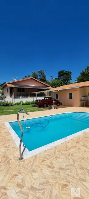 Foto 1 de Chácara com 3 quartos à venda, 1000m2 em Jardim Estância Brasil, Atibaia - SP