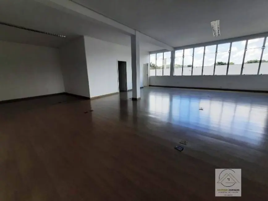 Armazém / Galpão para alugar, 6500m2 em Centro, Atibaia - SP - imagem 8 Foto 8 de Armazém / Galpão para alugar, 6500m2 em Centro, Atibaia - SP