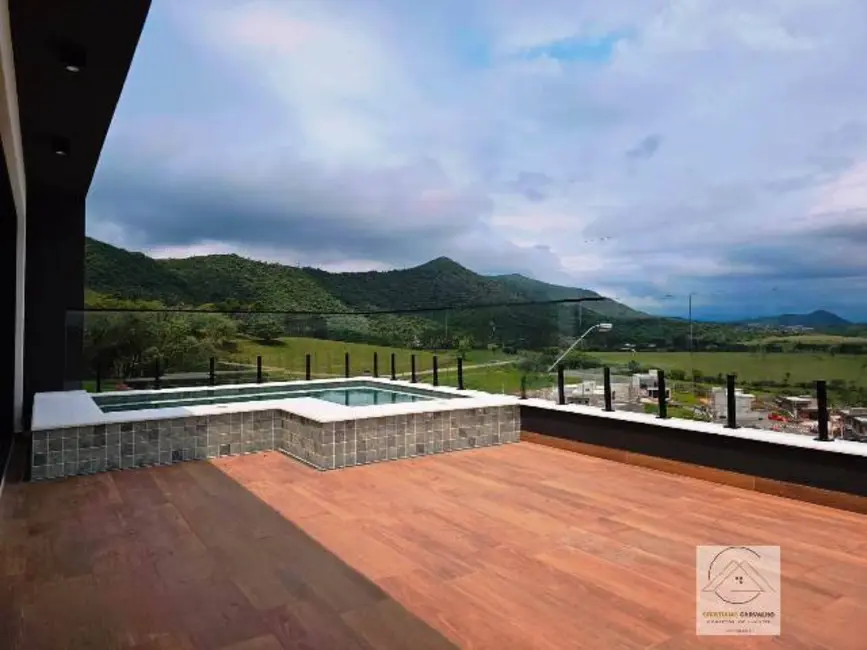 Foto 3 de Casa de Condomínio com 3 quartos à venda, 250m2 em Atibaia - SP