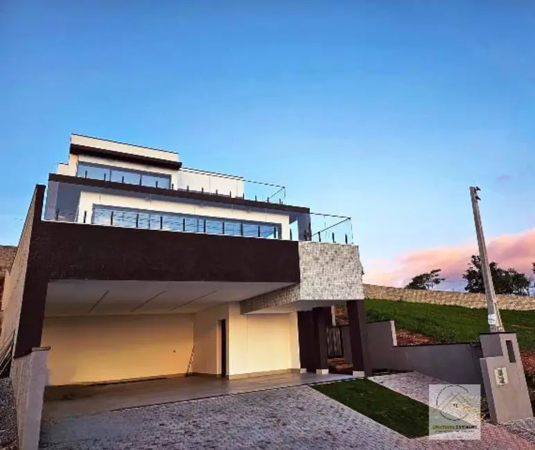 Foto 1 de Casa de Condomínio com 3 quartos à venda, 250m2 em Atibaia - SP