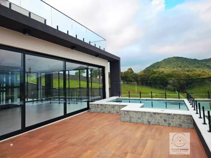 Foto 7 de Casa de Condomínio com 3 quartos à venda, 250m2 em Atibaia - SP