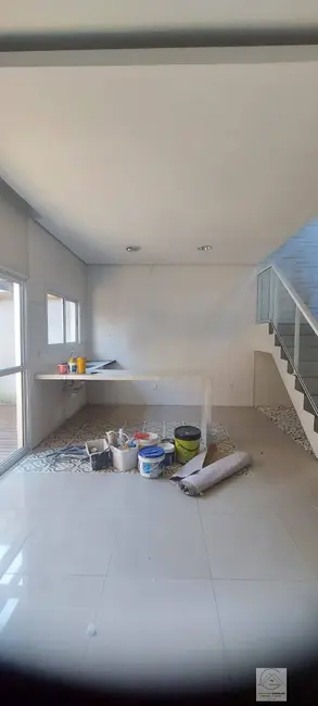 Foto 3 de Sobrado com 2 quartos para alugar, 80m2 em Centro, Atibaia - SP