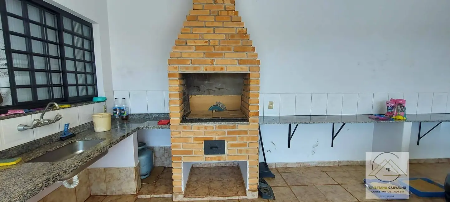 Foto 6 de Casa com 2 quartos à venda, 360m2 em Jardim dos Pinheiros, Atibaia - SP