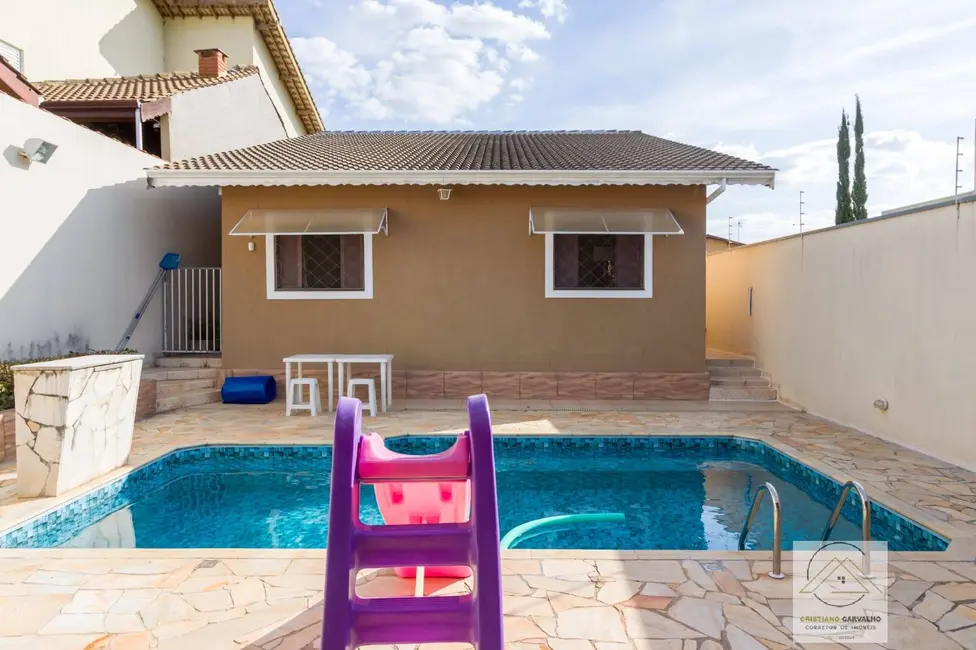 Foto 2 de Casa com 3 quartos à venda, 350m2 em Jardim dos Pinheiros, Atibaia - SP