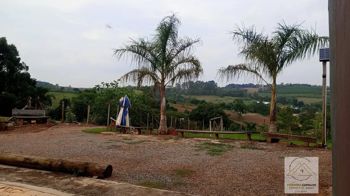 Foto 8 de Chácara com 3 quartos à venda e para alugar, 2090m2 em Caetetuba, Atibaia - SP