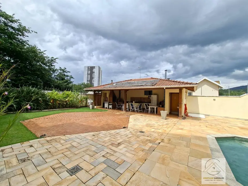 Foto 7 de Casa de Condomínio com 3 quartos à venda, 238m2 em Vila Helena, Atibaia - SP