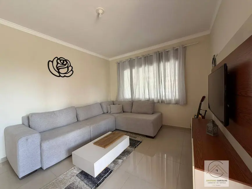 Foto 4 de Casa com 3 quartos para alugar, 150m2 em Jardim dos Pinheiros, Atibaia - SP