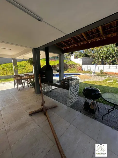 Casa de Condomínio com 3 quartos à venda e para alugar, 820m2 em Condomínio Parque das Garças I, Atibaia - SP - imagem 5 Foto 5 de Casa de Condomínio com 3 quartos à venda e para alugar, 820m2 em Condomínio Parque das Garças I, Atibaia - SP