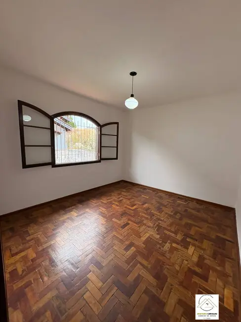 Foto 5 de Casa com 2 quartos para alugar, 600m2 em Vila Santista, Atibaia - SP