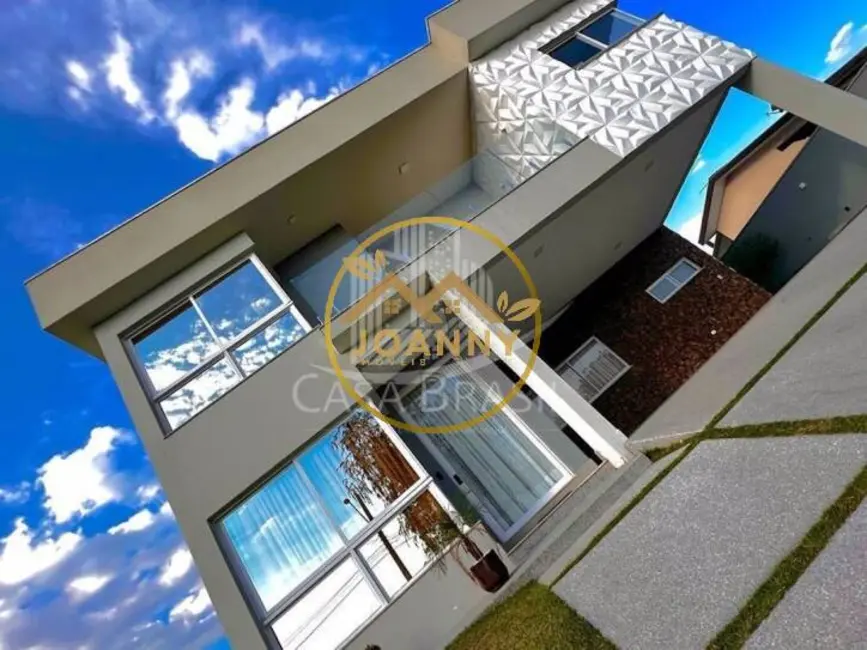 Foto 1 de Sobrado com 4 quartos à venda e para alugar, 447m2 em Jacarei - SP