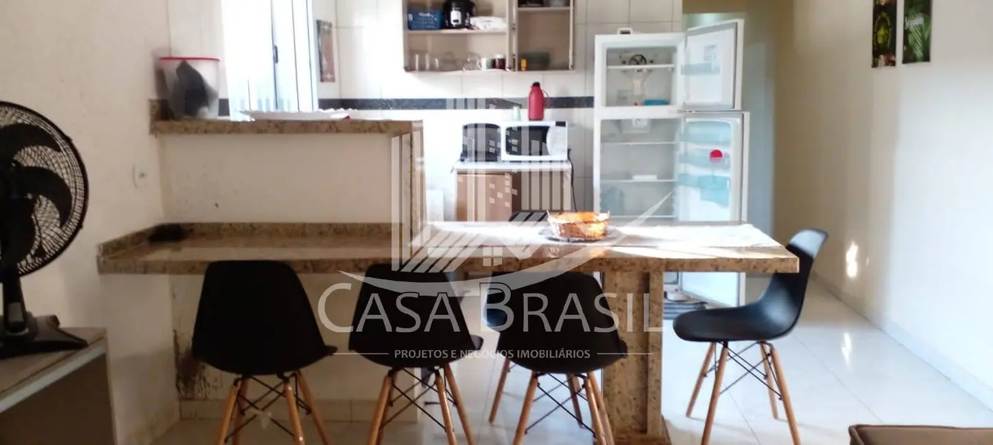 Foto 1 de Casa com 2 quartos à venda, 80m2 em Martim de Sá, Caraguatatuba - SP