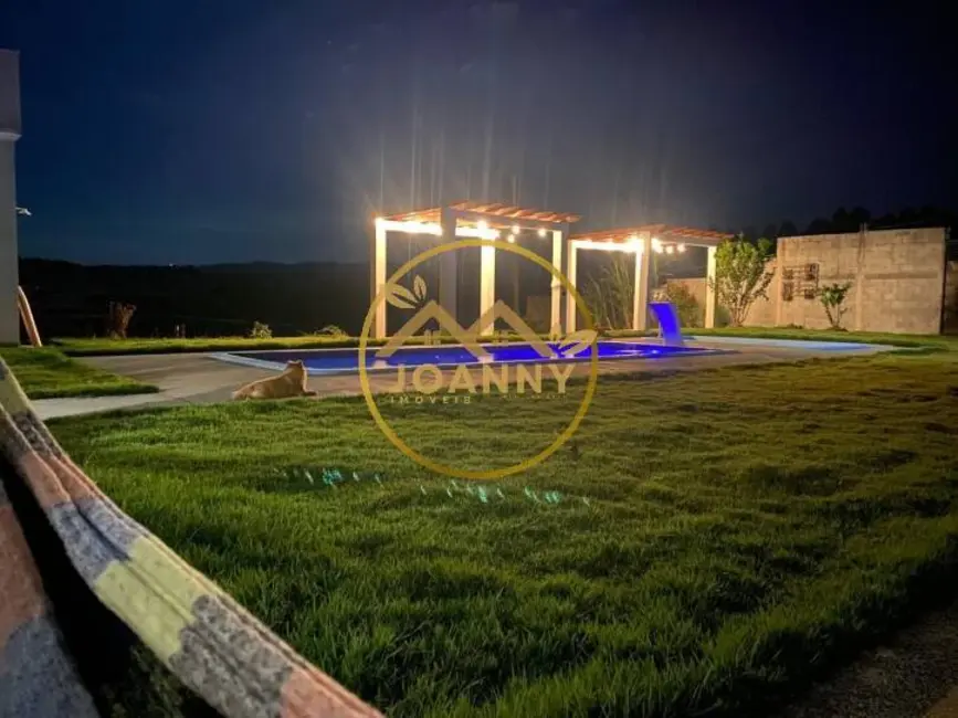 Chácara com 3 quartos à venda, 233m2 em Borda da Mata, Cacapava - SP - imagem 4 Foto 4 de Chácara com 3 quartos à venda, 233m2 em Borda da Mata, Cacapava - SP