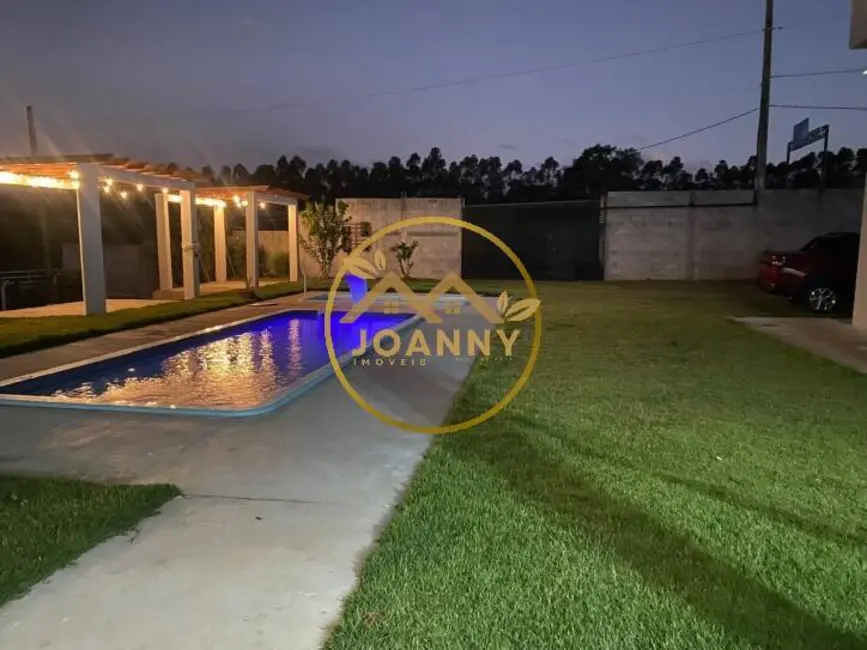 Foto 1 de Chácara com 3 quartos à venda, 233m2 em Borda da Mata, Cacapava - SP