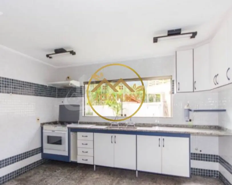 Foto 6 de Sobrado com 3 quartos à venda, 620m2 em Caraguatatuba - SP