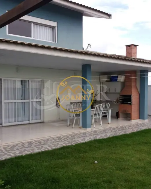 Foto 8 de Sobrado com 3 quartos à venda, 300m2 em Cacapava - SP