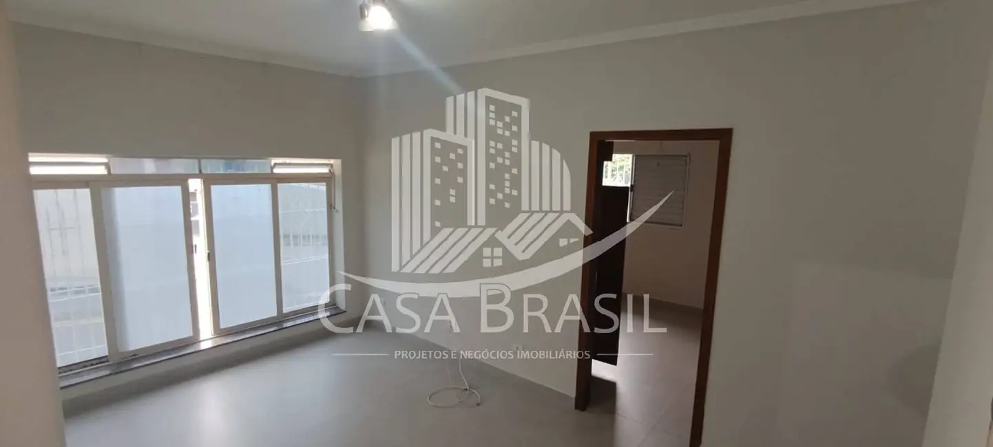 Casa com 3 quartos à venda, 200m2 em Sao Jose Dos Campos - SP - imagem 5 Foto 5 de Casa com 3 quartos à venda, 200m2 em Sao Jose Dos Campos - SP