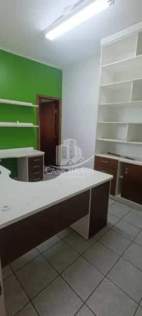 Casa com 3 quartos à venda, 200m2 em Sao Jose Dos Campos - SP - imagem 3 Foto 3 de Casa com 3 quartos à venda, 200m2 em Sao Jose Dos Campos - SP
