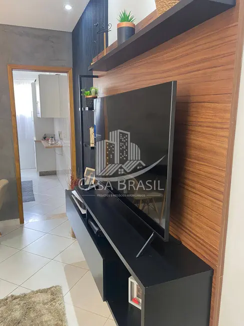 Foto 2 de Apartamento com 2 quartos à venda, 58m2 em Jardim Califórnia, Jacarei - SP