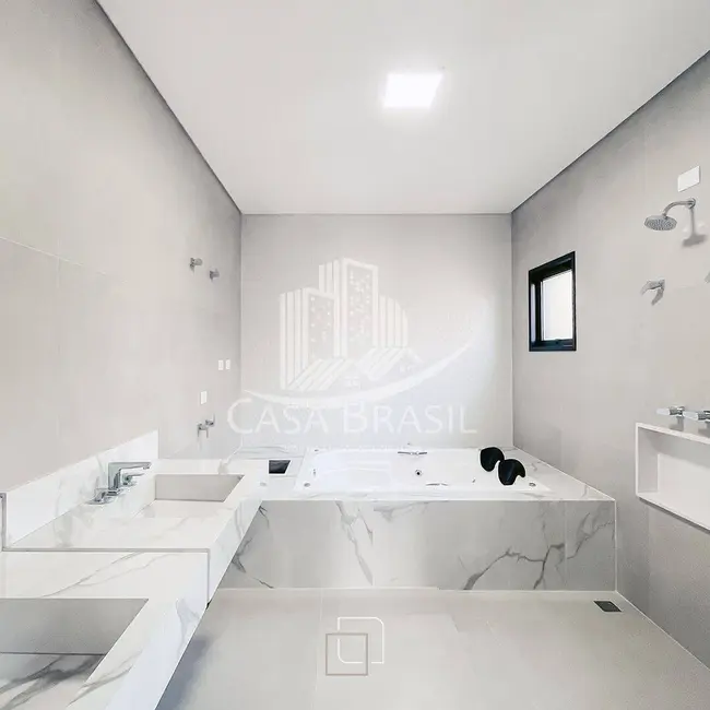 Foto 9 de Casa com 3 quartos à venda em Parque Califórnia, Jacarei - SP