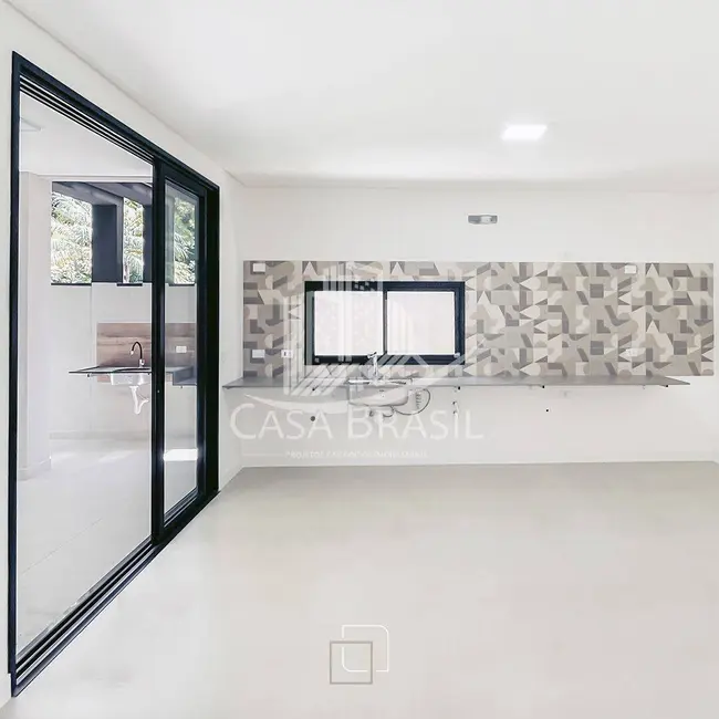 Foto 6 de Casa com 3 quartos à venda em Parque Califórnia, Jacarei - SP