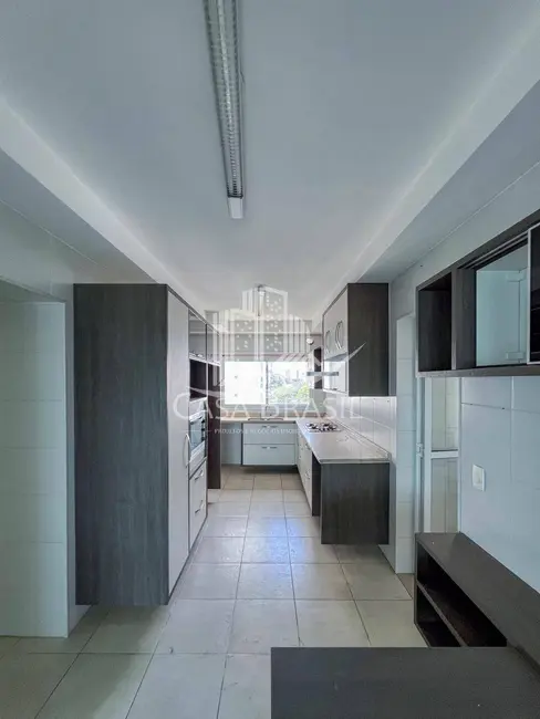 Apartamento com 4 quartos à venda, 233m2 em Sao Jose Dos Campos - SP - imagem 7 Foto 7 de Apartamento com 4 quartos à venda, 233m2 em Sao Jose Dos Campos - SP