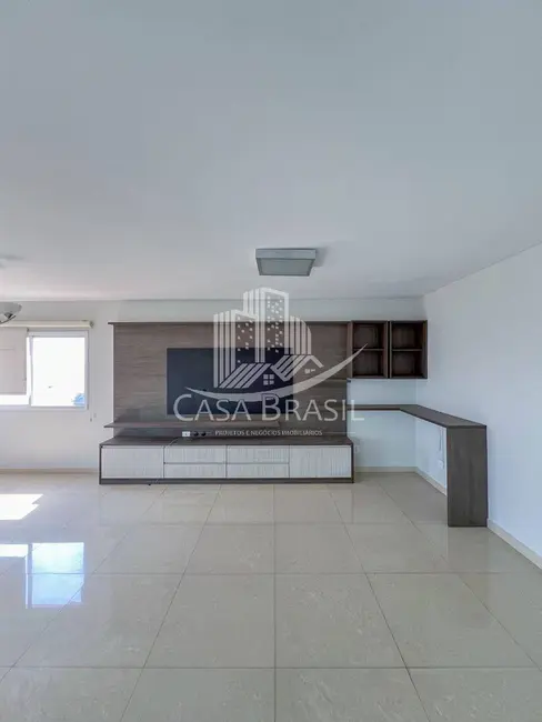 Apartamento com 4 quartos à venda, 233m2 em Sao Jose Dos Campos - SP - imagem 2 Foto 2 de Apartamento com 4 quartos à venda, 233m2 em Sao Jose Dos Campos - SP