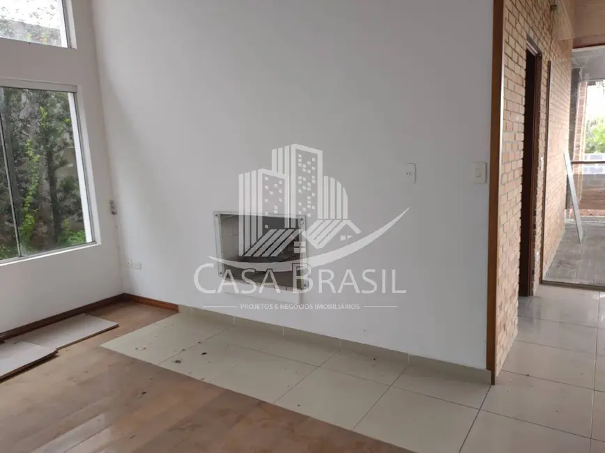 Foto 5 de Casa com 3 quartos à venda e para alugar, 1000m2 em Condomínio Residencial Mirante do Vale, Jacarei - SP