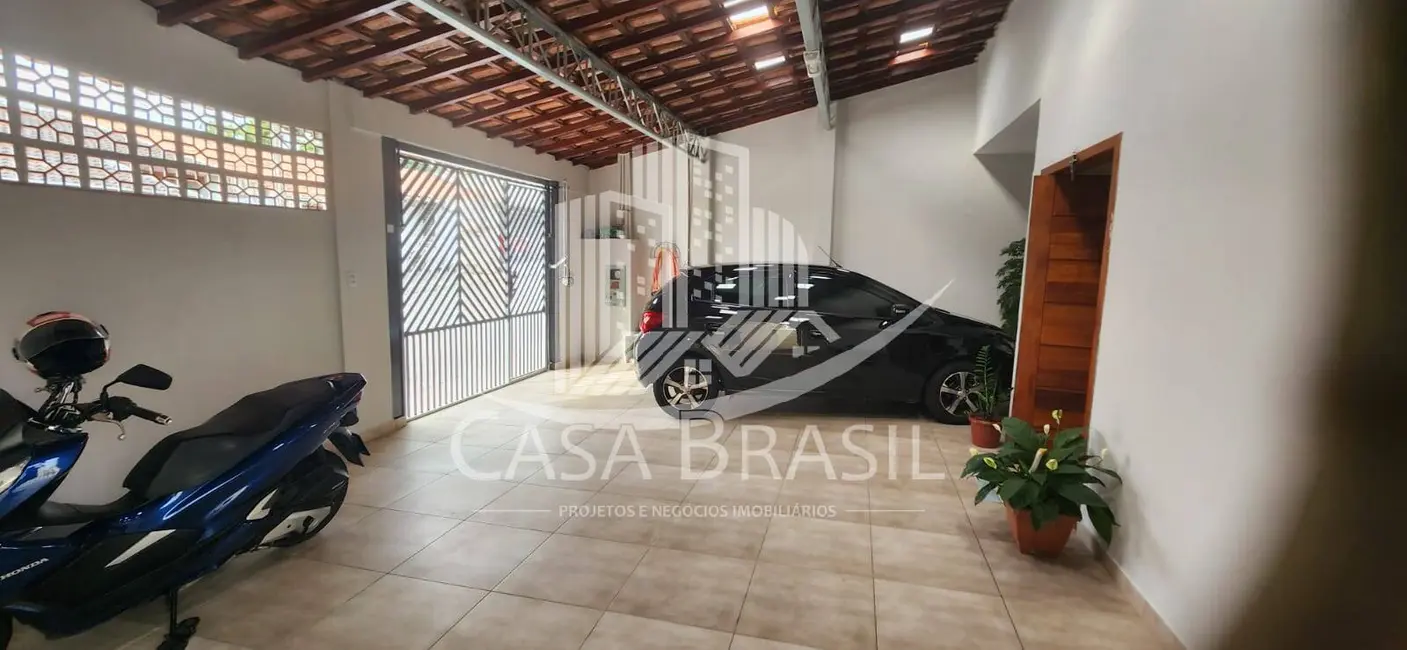 Foto 1 de Casa com 3 quartos à venda em Sao Jose Dos Campos - SP
