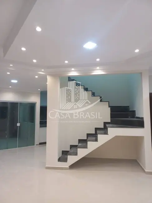 Foto 1 de Casa com 3 quartos à venda, 178m2 em Parque Residencial Santo André, Cacapava - SP