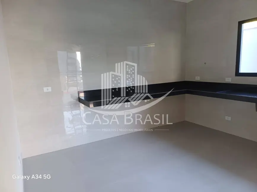 Foto 9 de Casa com 3 quartos à venda, 312m2 em Massaguaçu, Caraguatatuba - SP