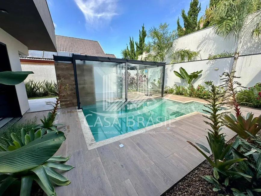 Foto 2 de Casa com 4 quartos à venda, 323m2 em Sao Jose Dos Campos - SP