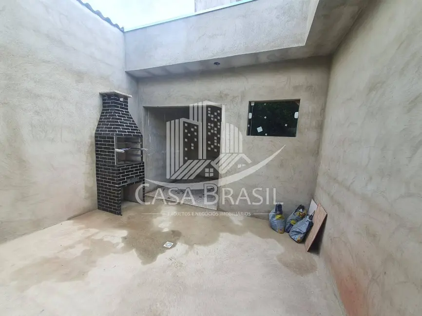 Foto 1 de Casa com 2 quartos à venda, 140m2 em Parque dos Príncipes, Jacarei - SP