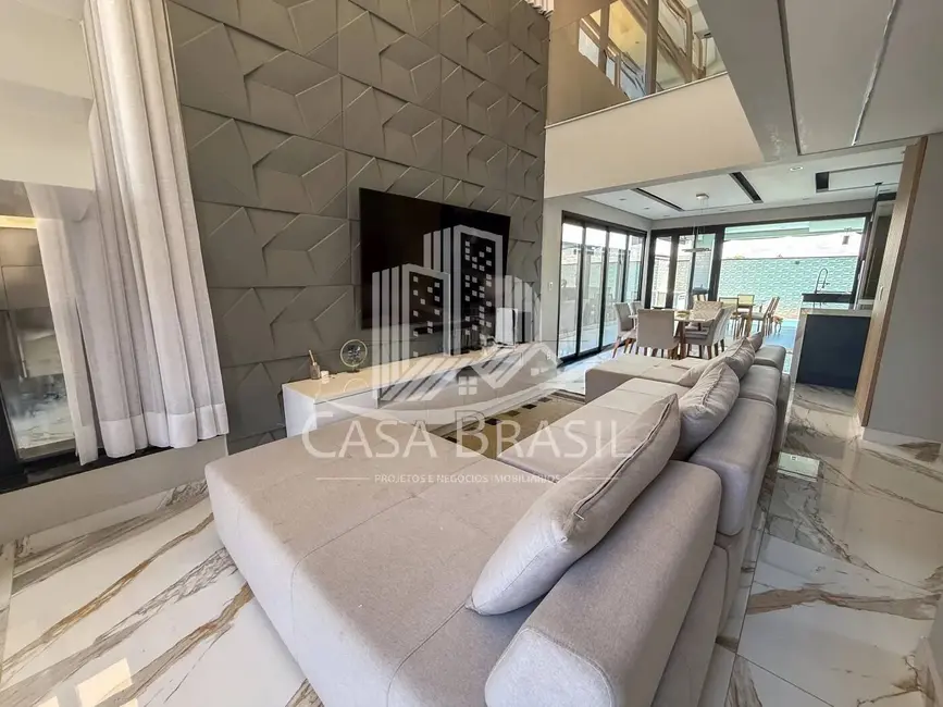 Foto 2 de Casa com 3 quartos à venda em Parque Residencial Maria Elmira, Cacapava - SP