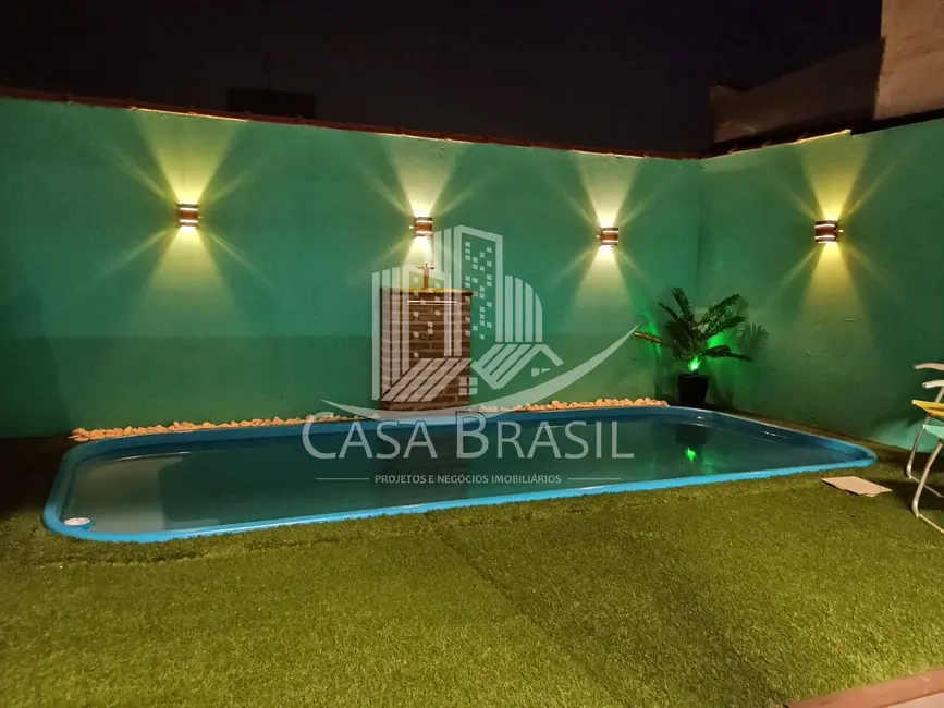 Foto 1 de Sobrado com 4 quartos à venda, 125m2 em Parque Residencial Santo André, Cacapava - SP