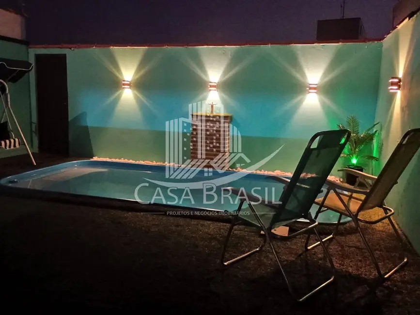 Foto 2 de Sobrado com 4 quartos à venda, 125m2 em Parque Residencial Santo André, Cacapava - SP
