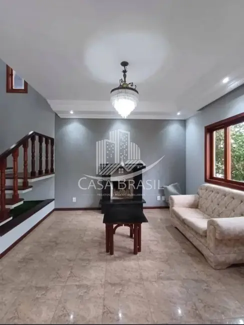 Casa com 5 quartos à venda e para alugar, 309m2 em Sao Jose Dos Campos - SP - imagem 4 Foto 4 de Casa com 5 quartos à venda e para alugar, 309m2 em Sao Jose Dos Campos - SP