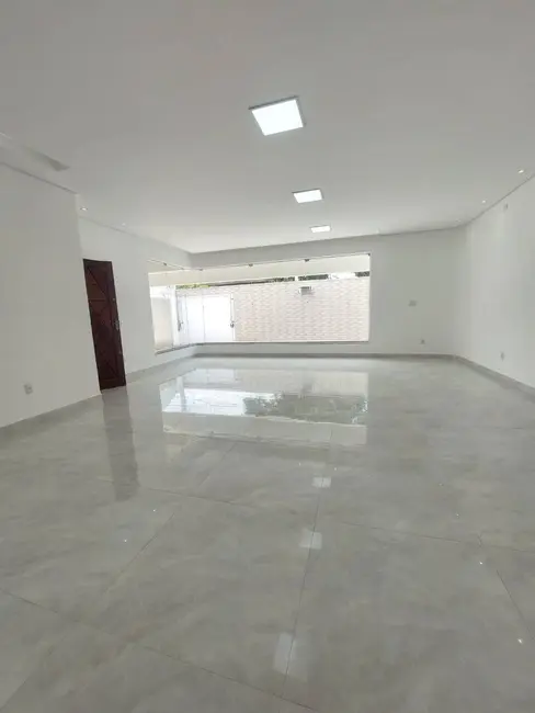 Foto 9 de Casa com 3 quartos à venda, 194m2 em Canto do Forte, Praia Grande - SP