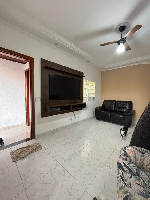 Foto 3 de Casa com 3 quartos à venda, 89m2 em Ocian, Praia Grande - SP