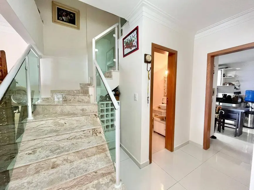 Apartamento com 3 quartos à venda, 225m2 em Canto do Forte, Praia Grande - SP - imagem 7 Foto 7 de Apartamento com 3 quartos à venda, 225m2 em Canto do Forte, Praia Grande - SP