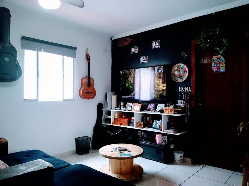 Foto 1 de Casa com 2 quartos à venda, 60m2 em Praia Grande - SP