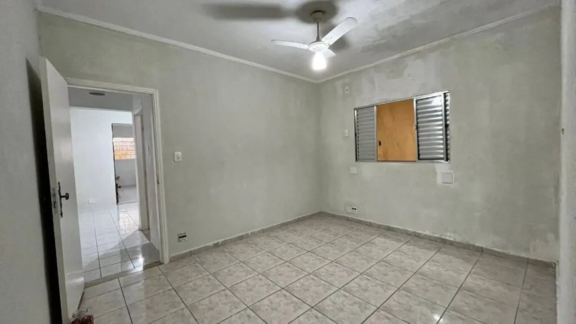 Foto 9 de Casa com 5 quartos à venda, 258m2 em Praia Grande - SP